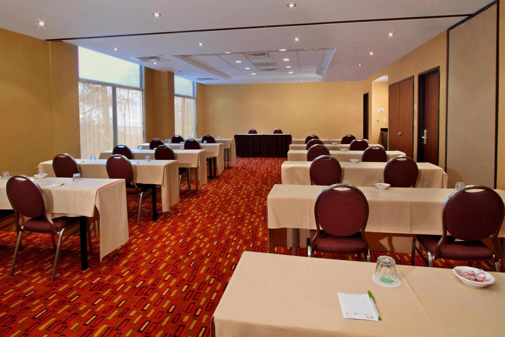 Courtyard By Marriott Lyndhurst/Meadowlands Ngoại thất bức ảnh